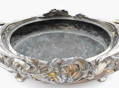 Oval Bronze Silverplated  Jardinière Art Nouveau, decorated with boughs of holly, ending in winding loops. Circa 1900 by Victor Saglier & Frères, Silversmiths Paris. Hallmarked.