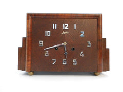 1930's JUNGHANS  Wooden Walnut Mantel Clock with Pendulum  33 cm 13" wide / 22 cm  8.66" high